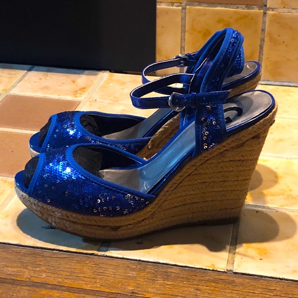 Women’s Guess Blue Sequin Espadrille Wedge Heels - Picture 1 of 8